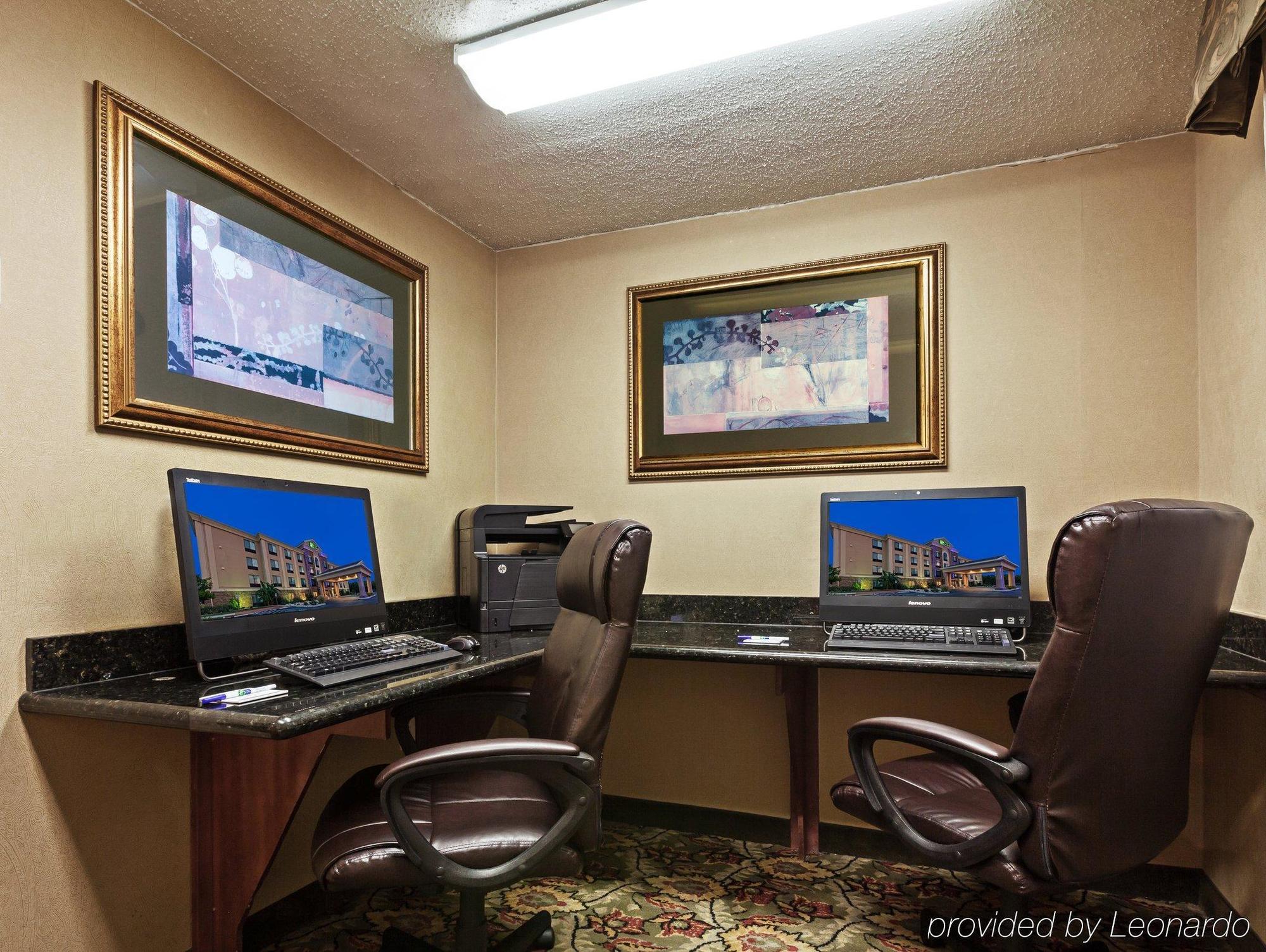 Holiday Inn Express & Suites Selma By Ihg מראה חיצוני תמונה